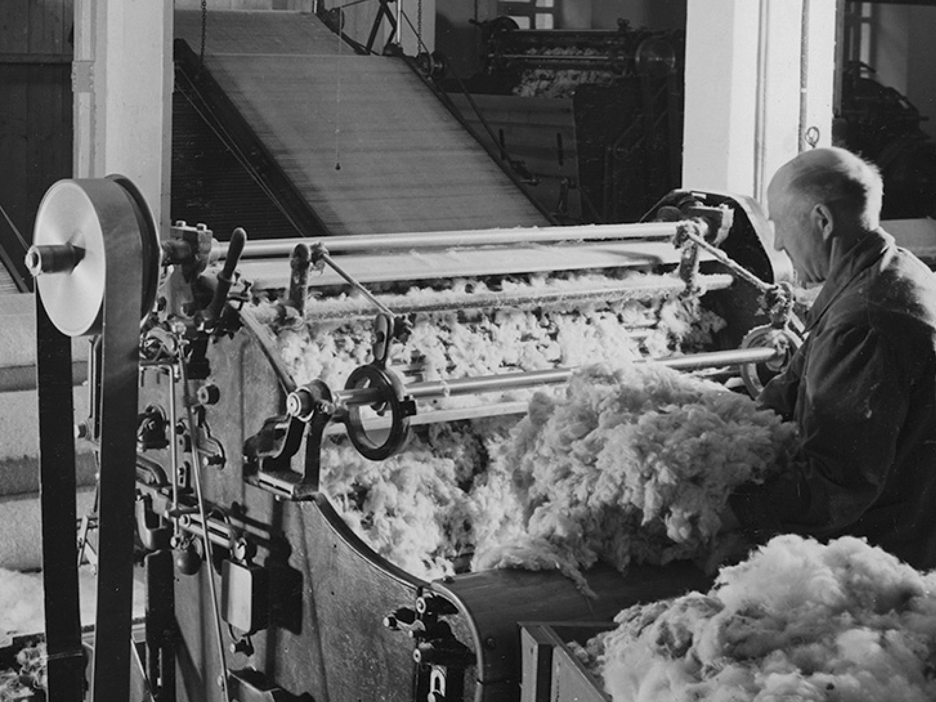 innovations historyslider 1936 nonwovens technology